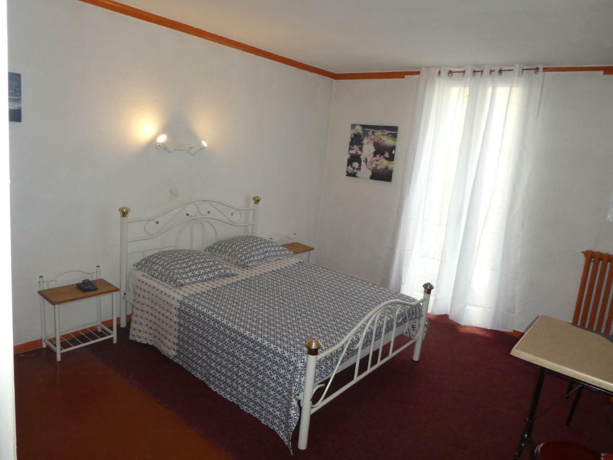 Phoenix Béziers Buitenkant foto